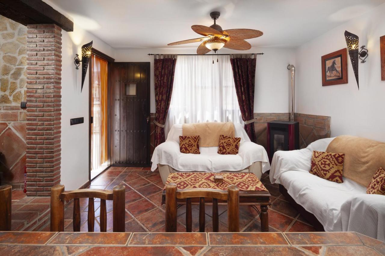 Pasa Fina, Luxury Holiday Retreat Villanueva del Trabuco Εξωτερικό φωτογραφία