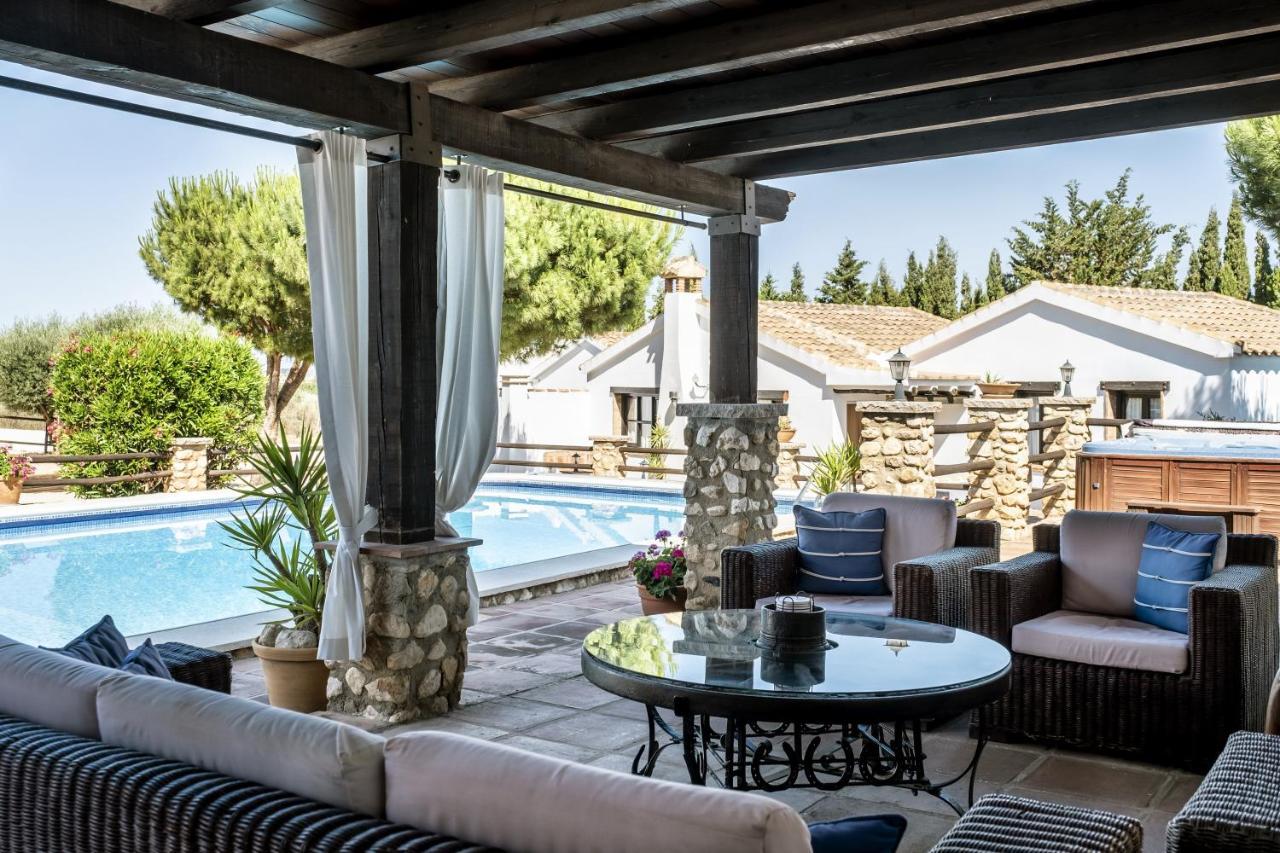 Pasa Fina, Luxury Holiday Retreat Villanueva del Trabuco Εξωτερικό φωτογραφία